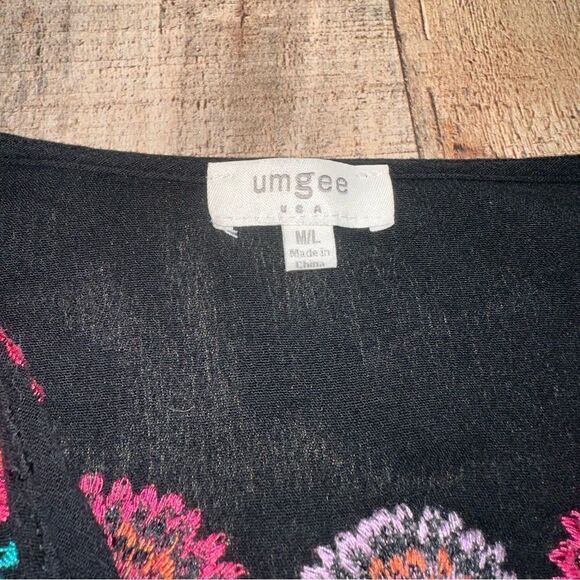 Black Floral Embroidered Kimono umgee - Picture 10 of 13